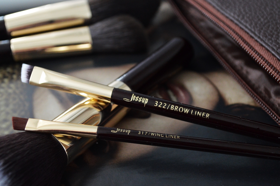 jakie pędzle do makijażu dla początkujących puderek.com.pl